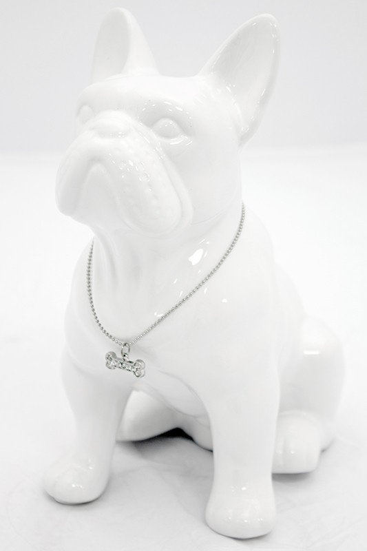 Altamese Figurines & Sculptures, White/Silver, 22cm H x 18cm W x 11.5cm D