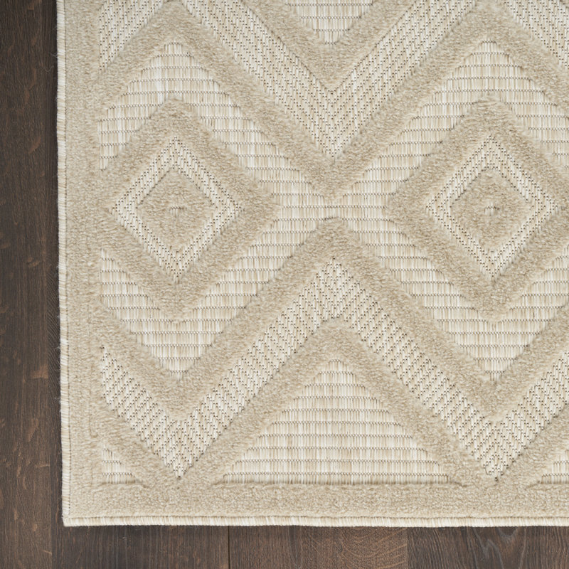 Klowie Geometric Indoor/Outdoor Area Rug, Runner 2' x 6'