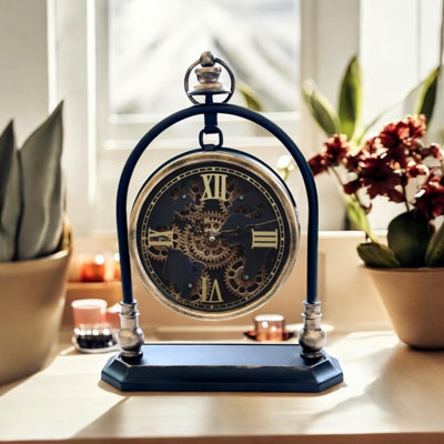 Roman Numeral Metal Quartz movement / Crystal Tabletop Clock in Matte Black
