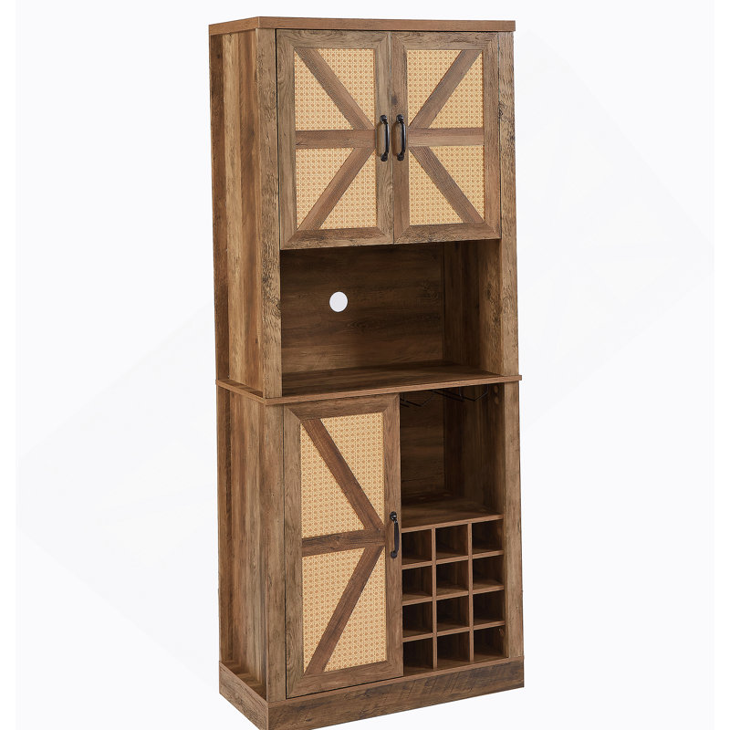 Garde-manger avec tablettes, portes