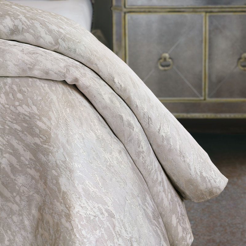 Vionnet Comforter, King Comforter, Hand Tacked