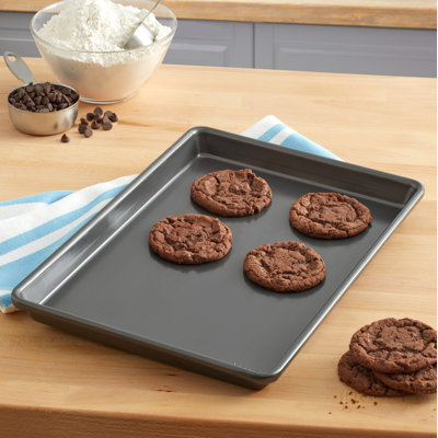 Chicago Metallic Professional Non-Stick 14.75-Inch Baking Sheet