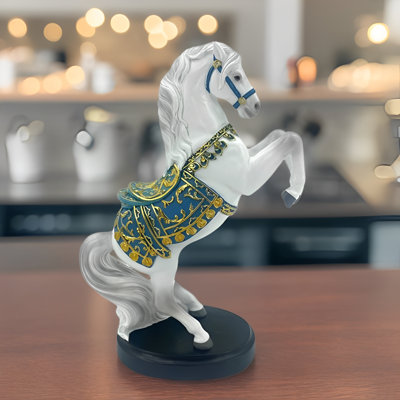 Figurine cheval blanc 10,25 "avec selle royale