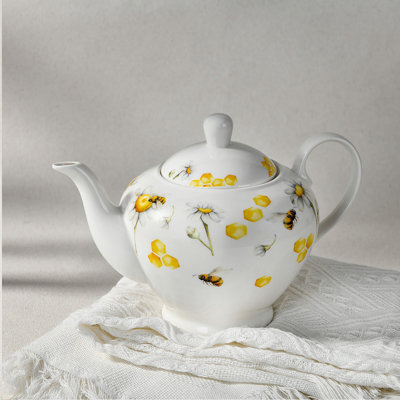 Tea and Honey Porcelain Teapot 40 oz.