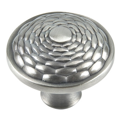 Mandalay 1-5/16" Diameter Round Knob