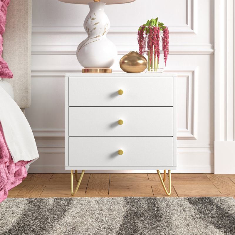 Lafitte 21.6'' H 3 Drawer Bachelor's Chest, White