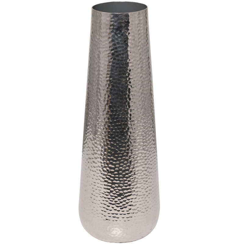 Grand vase décoratif martelé en métal et aluminium Silver Cedrial, H 24,6 po x l 8,8 po x P 8,7 po