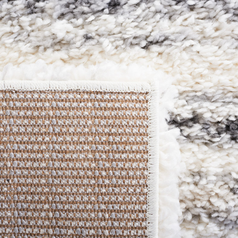 Ivory and Grey Hand-knotted Shag Rug 2'3" x 4'