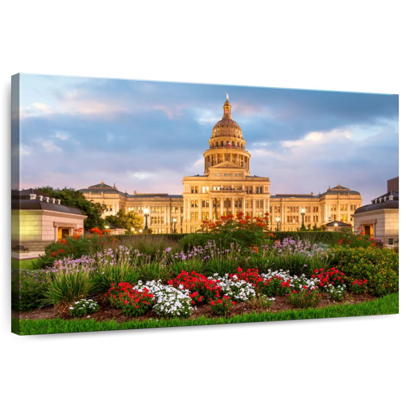 Nicci, Texas State Capitol, H 32 po x l 48 po