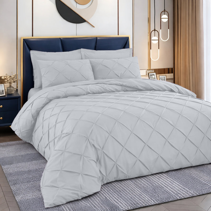 Luxurious Microfiber Pintuck Duvet Cover Set – Soft, Breathable & Wrinkle-Resistant Bedding for All-Season Comfort, Silver