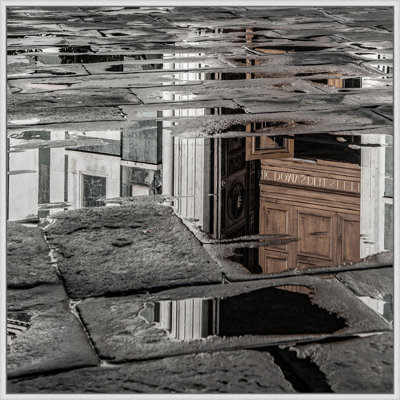 Reflecting histoire 3 par Lillian August - photographie sur toile à cadre flottant