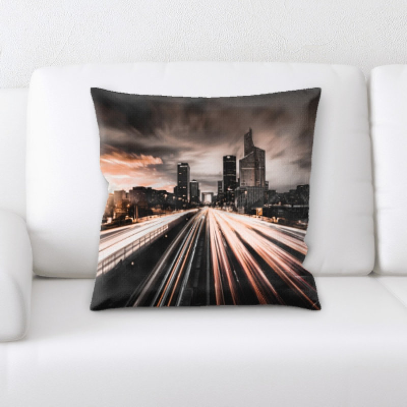 Coussin de voyage à plusieurs endroits Hilton
