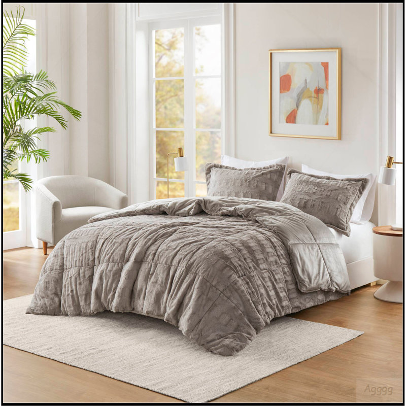 3 PCS King/Cal King Solid Faux Fur Comforter Mini Set Gray, Gray