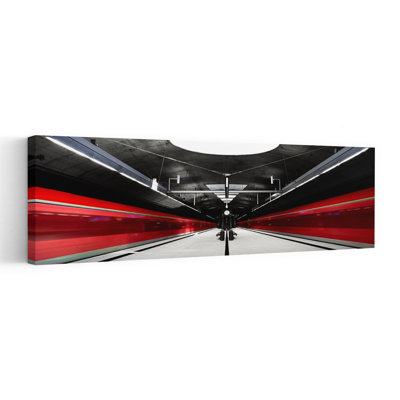«Red Rush», station de métro minimaliste, architecture abstraite moderne, art mural