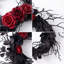 Couronne de brindille noire de 17,7 pouces avec des roses rouges et noires, décoration de couronne de porte d'entrée gothique d'Halloween