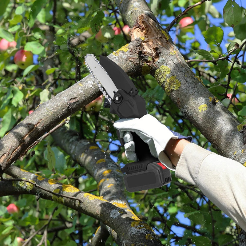 Mini scie à chaîne électrique portable, sans fil, petite scie à chaîne avec 2 piles, pales à chaîne de 4 po et 6 po pour l'élagage, la coupe du bois, le jardinage