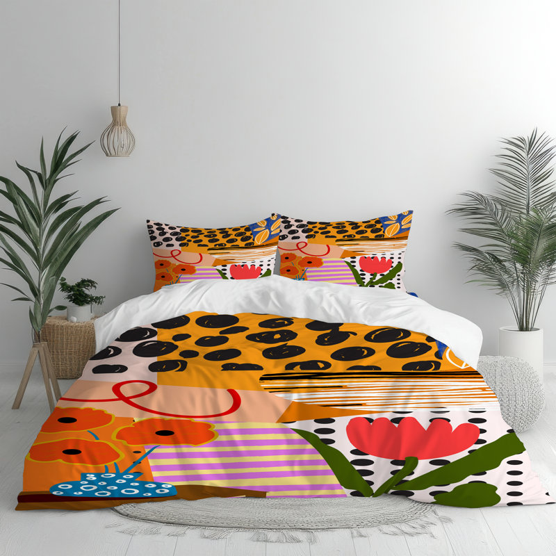 Memphis Floral Comforter Set, King Comforter + 2 King Pillow Shams