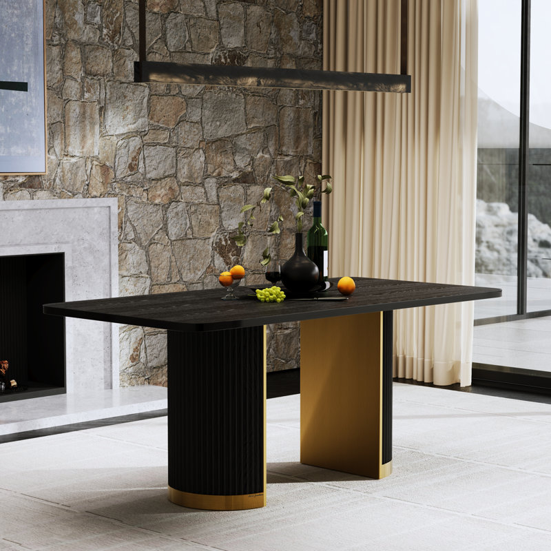 Table de salle à manger 70 pouces en bois de chêne massif noir avec motif cannelé et base en or brossé