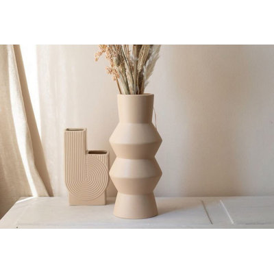 Cookinson Ceramic Table Vase