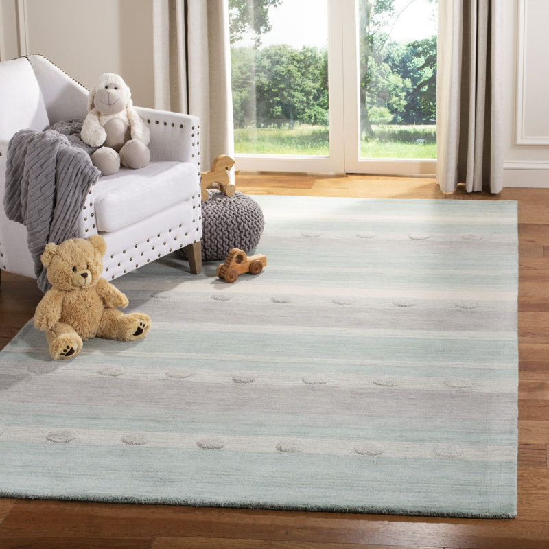 Gosselin children's hand-woven wool rug, Rectangle 6 pi x 9 pi