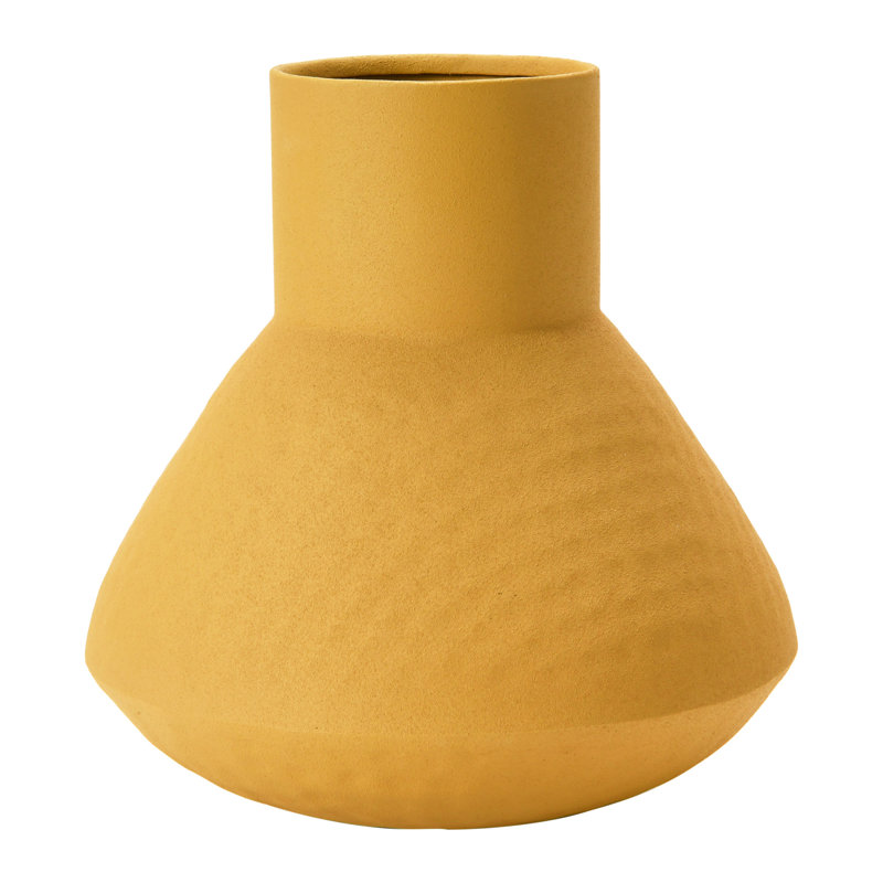 Vase en métal texturé