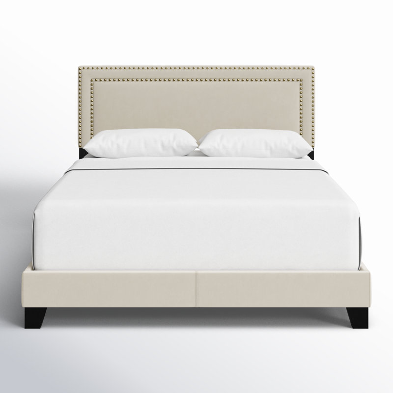 Amilia Upholstered Standard Bed, Full / Double