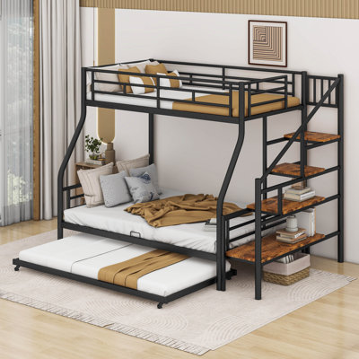 Lit superposé simple au dessus d'un futon en métal avec lit gigogne