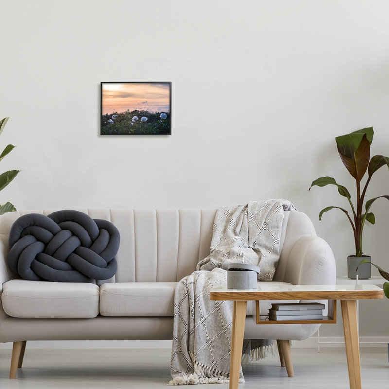 Art de giclée par Lil 'Rue, Giclée encadrée noir minuit, H 11 po x l 14 po x P 1,5 po