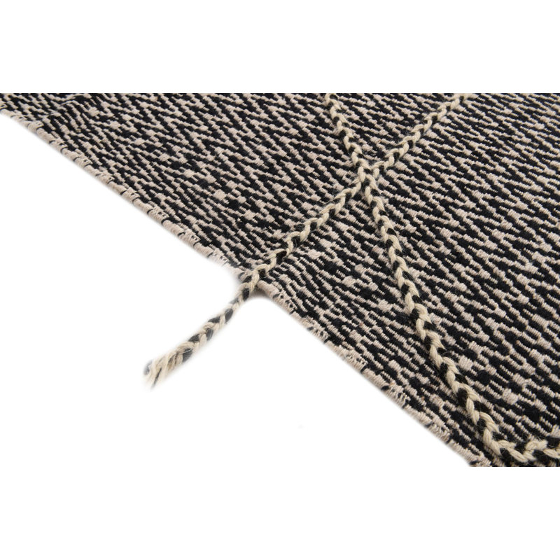 Tapis noir Judy