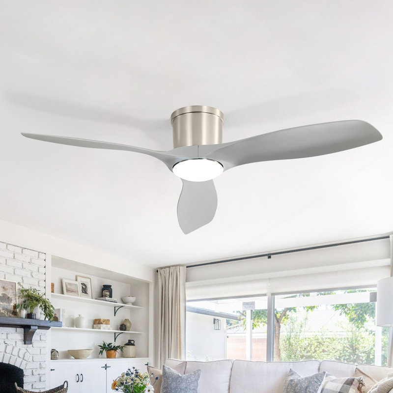 Ventilateur de plafond intelligent de 52 pouces avec lumière, ventilateur de plafond encastré avec télécommande, 3 pales en ABS gris, lumière à intensité variable de 18 W