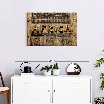 Senne African Wood Carving