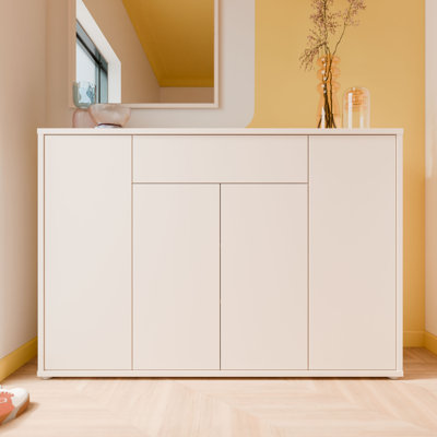 Alice Springs 143.9cm Sideboard