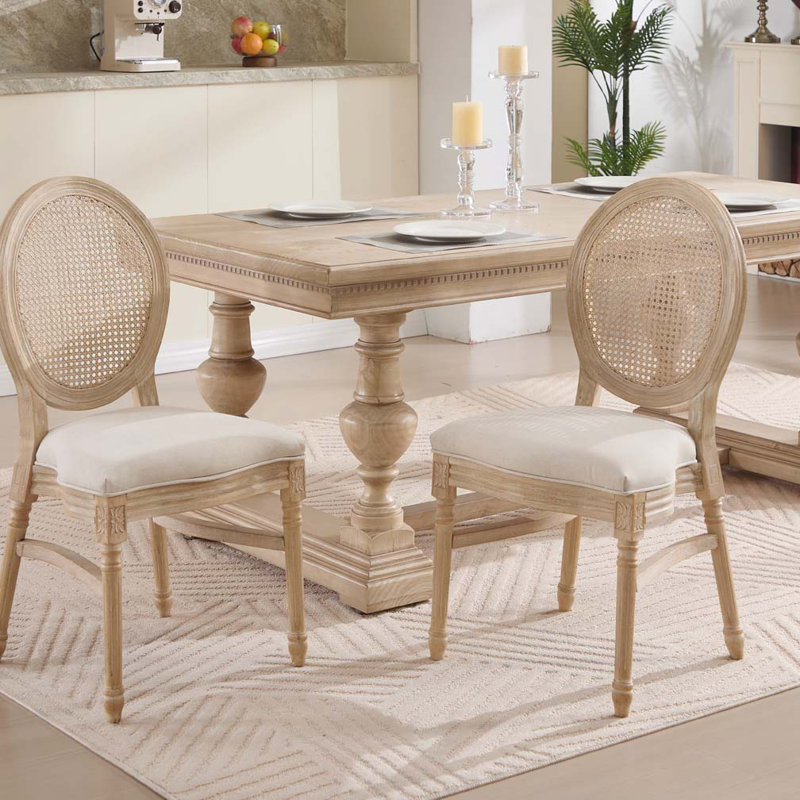 Chaises rembourrées avec dossier rond en rotin naturel