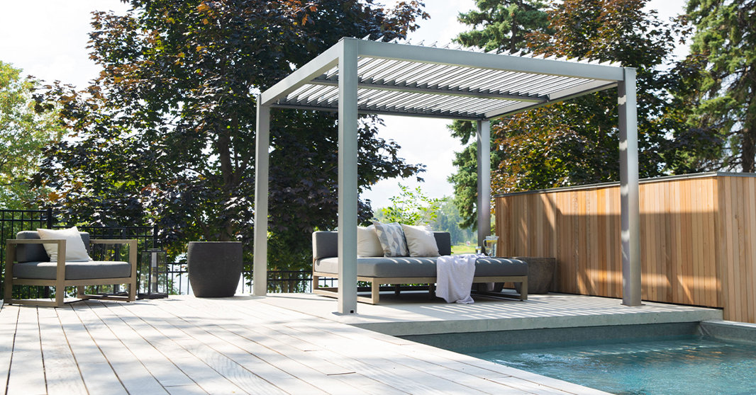 Flexible, two section roof, for custom shade, galvanized steel louvers