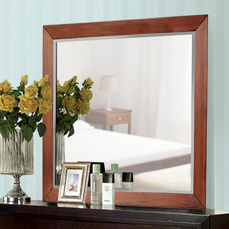 Miroir Lackey, Brun cerisier