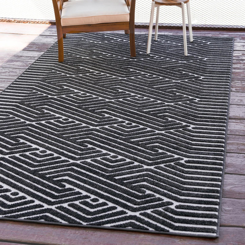 Tapis géométrique noir intérieur / extérieur, Rectangle 8 pi x 10 pi