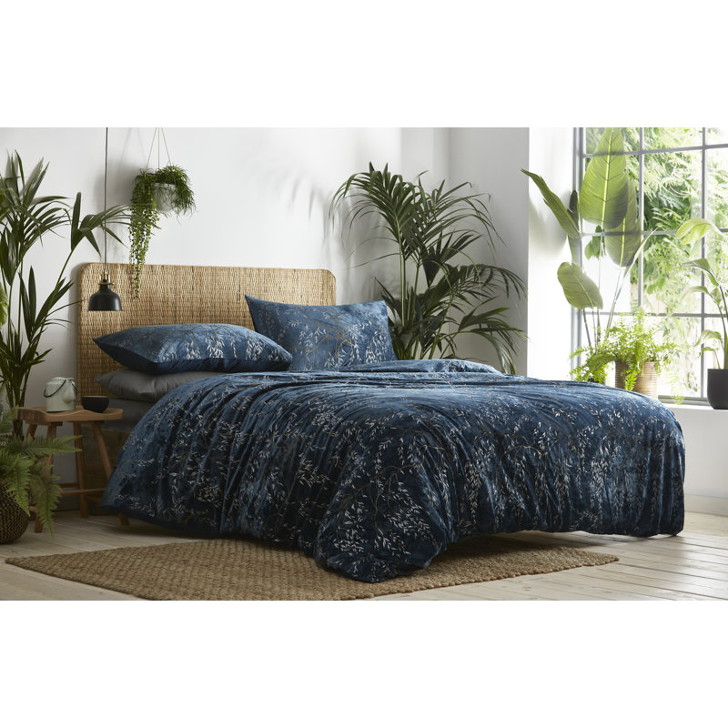 Black 140 TC Duvet Cover Set, 200 x 200cm Duvet Cover + 2 Standard Pillowcases