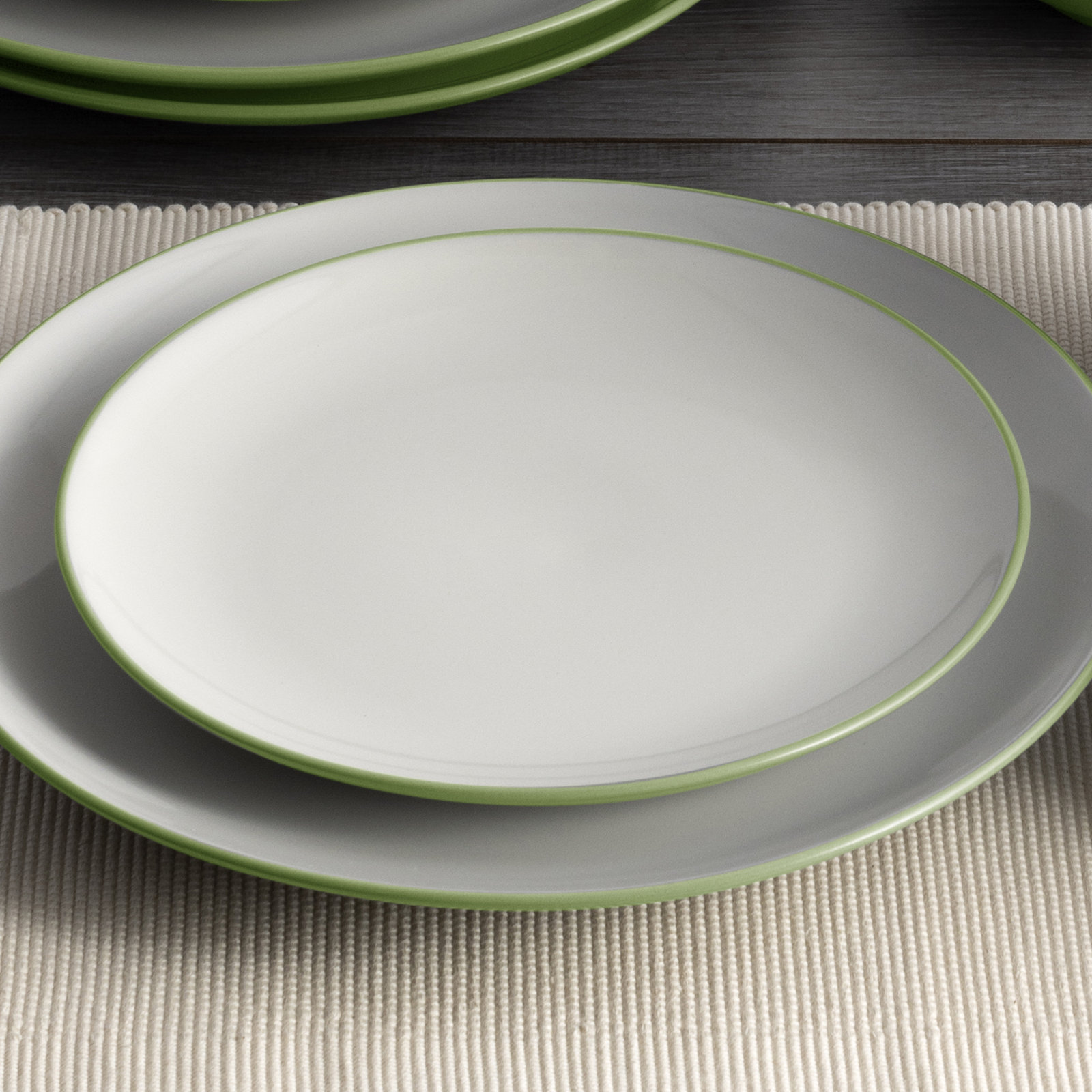 Colorwave Stoneware Dinnerware Set - Service for 1, Apple