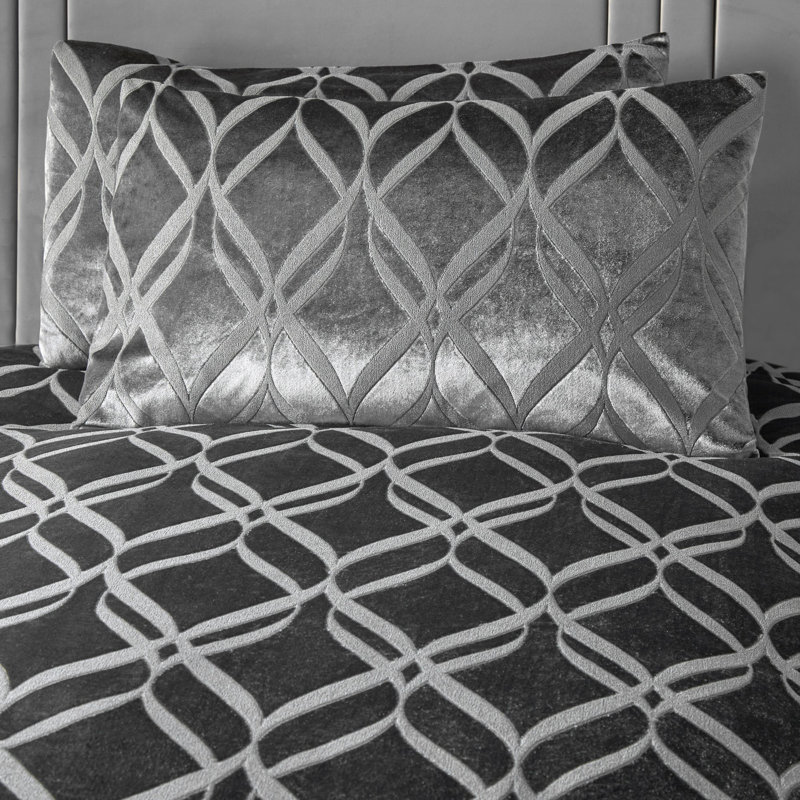 Velvet Geometric Shapes Duvet Cover Set with Pillowcases Included, Slate, Kingsize - 2 Standard Pillowcases