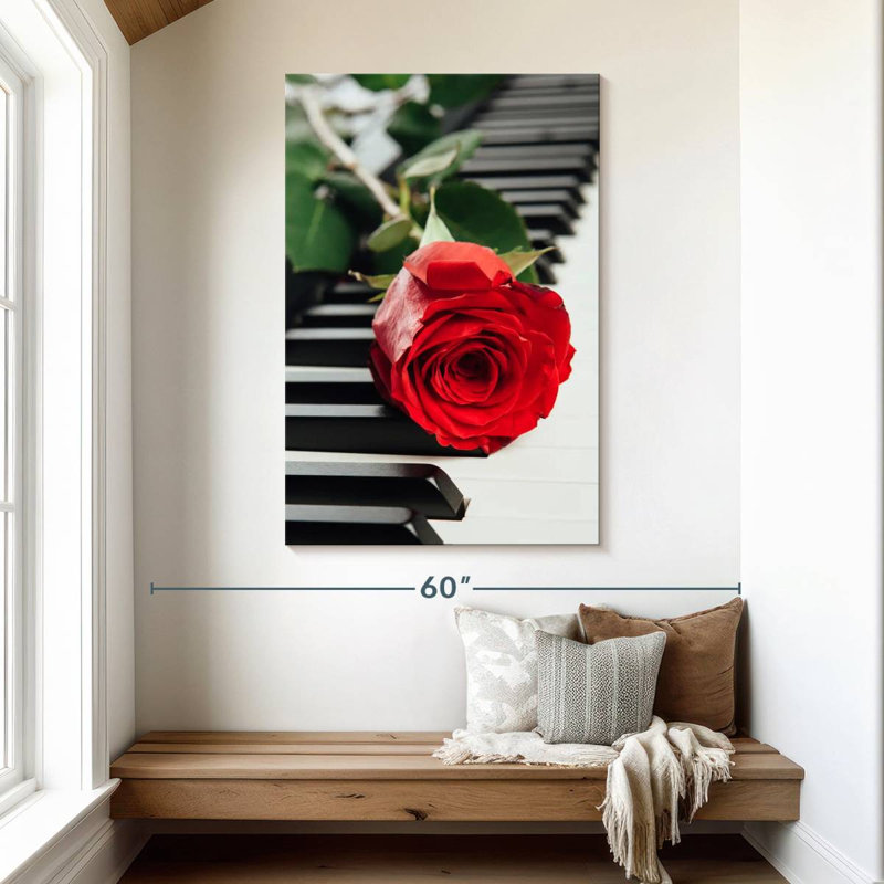 Hardie, rose rouge sur piano, H 48 po x l 32 po