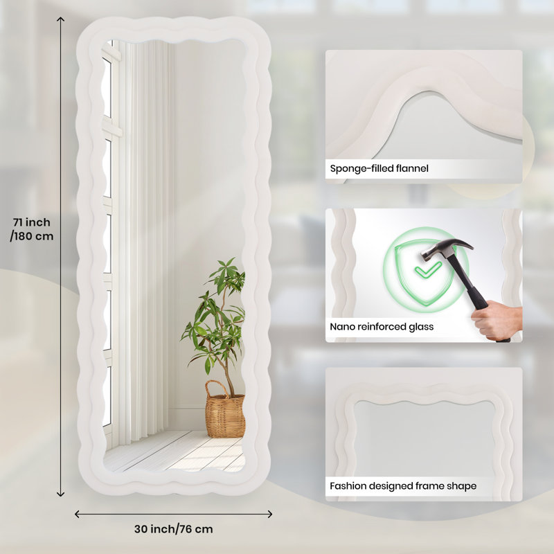 Miroir pleine grandeur ondulé, 71 po x 30 po