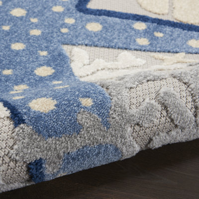 Aarav Machine Woven Floral Indoor/Outdoor Rug