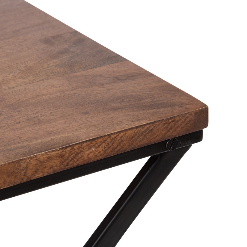 Table de bout Egmont, Plateau naturel / base noire