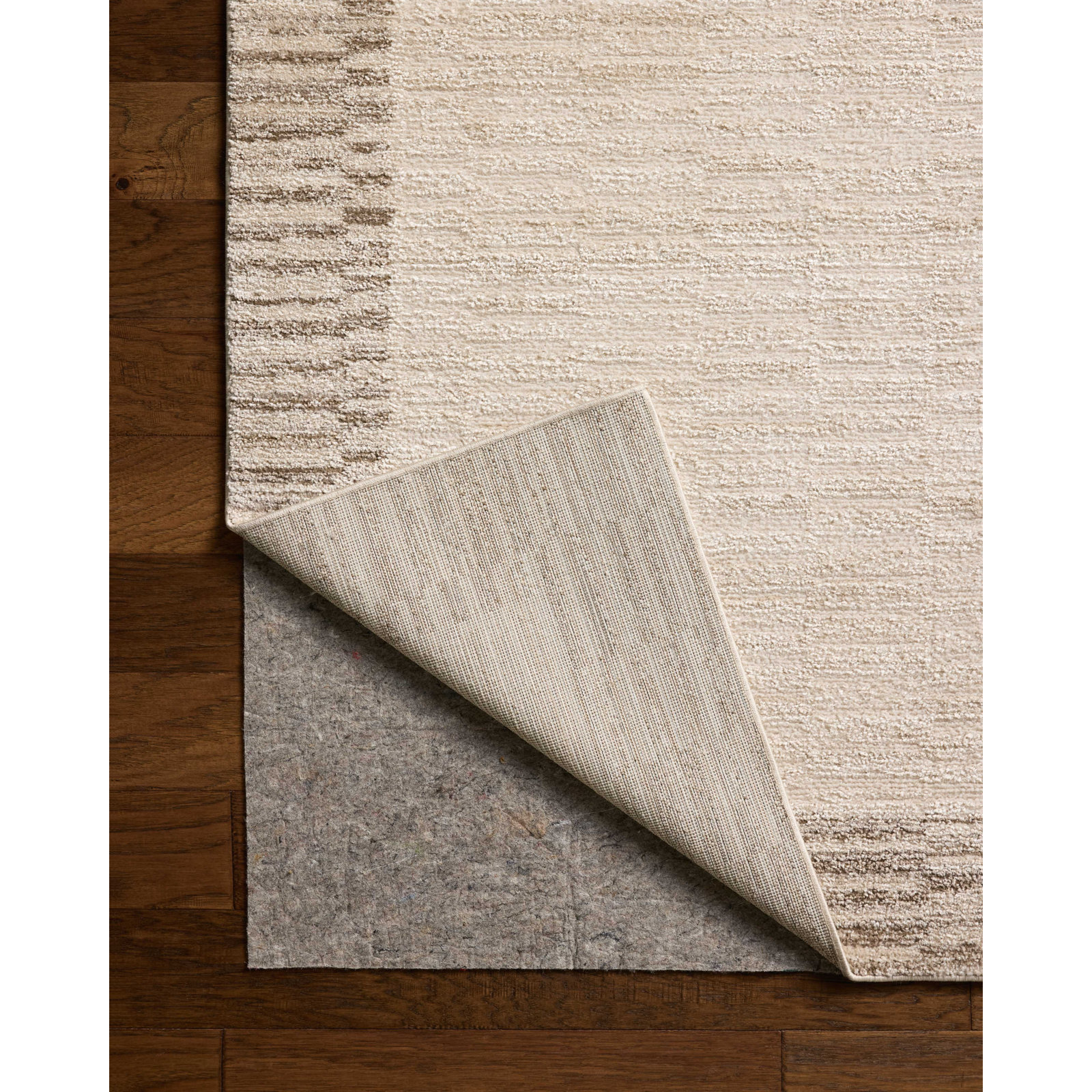 Chris Loves Julia x Loloi Calvin Ivory Pebble Rug, Round 7'10"