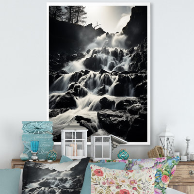 Chute d'eau monochrome en cascade harmonieuse II sur toile