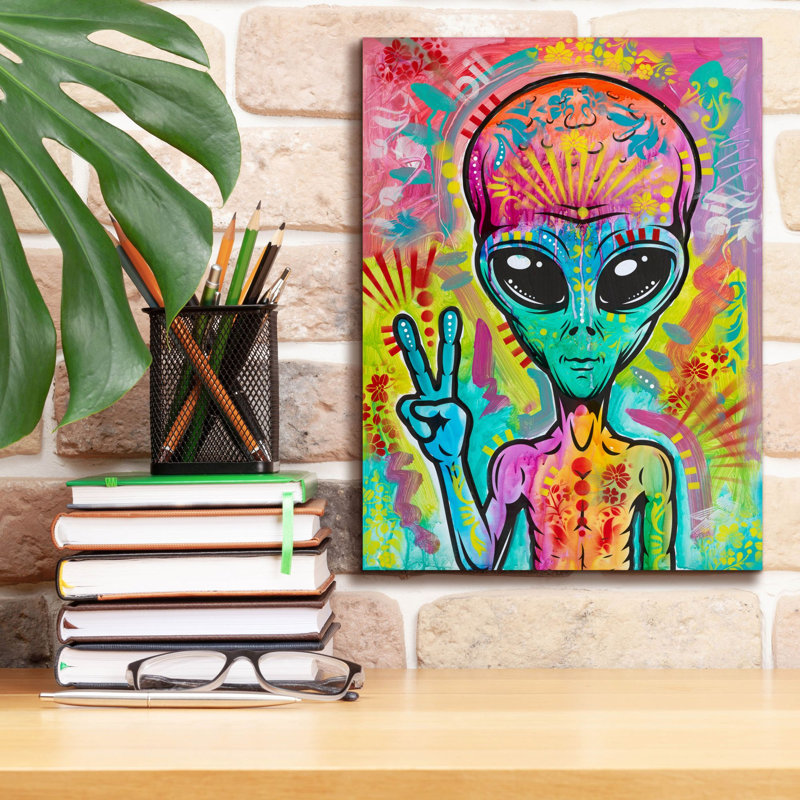 «Alien Peace Fingers» par Dean Russo, art mural sur toile, H 16 po x l 12 po x P 0,75 po