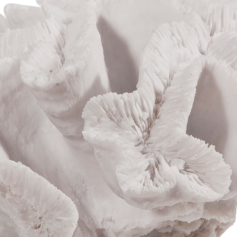 Figurine de table en faux corail