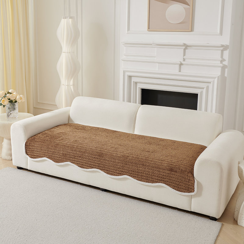 Special-Shaped Slipcover With Elegant Faux Fur Edging – Washable, Non-Slip Sofa And Furniture Cover For Pets