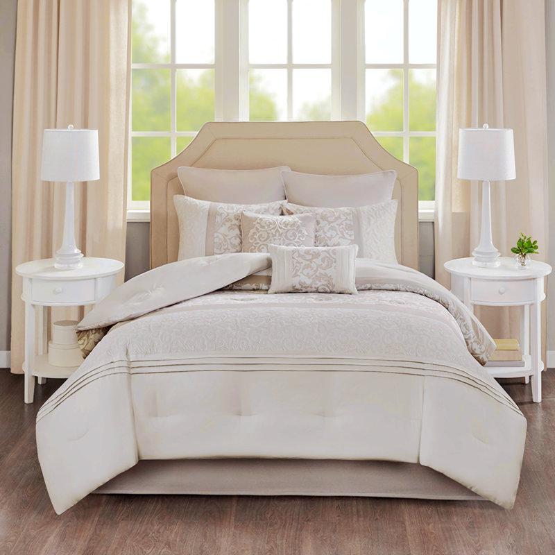 Polyester Comforter, Neutral Floral, Queen Comforter + 4 Pillowcases