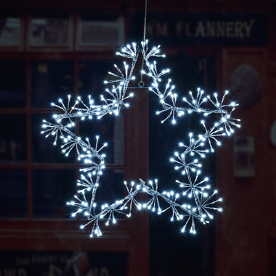 LED Lighted Window Décor